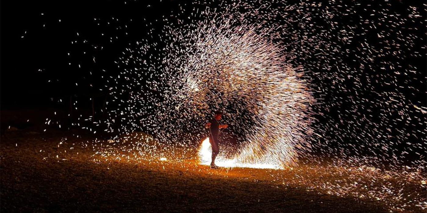 Marrakech Linelyes Adventure diner 1h buggy (+ 10min chameau + show + fire show+ transport+ coucher de soleil)