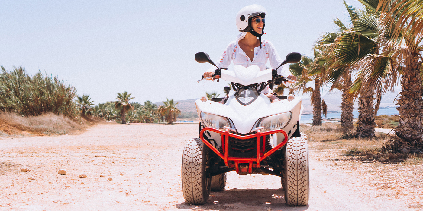 Marrakech Linelyes Adventure diner 1h buggy (+ 10min chameau + show + fire show+ transport+ coucher de soleil)